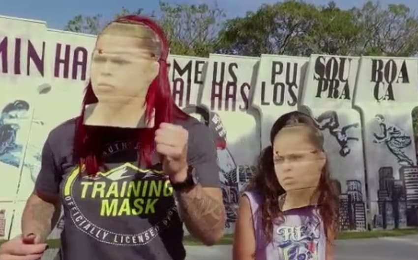 Cris Cyborg provoca Ronda Rousey na internet