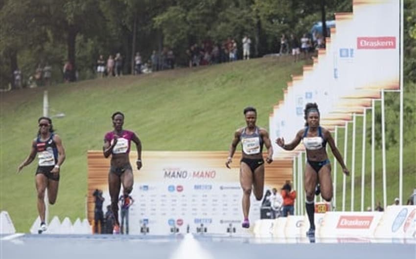 Rosângela Santos foi a mais rápida na prova dos 100m no Mano a Mano (Foto: Divulgação)