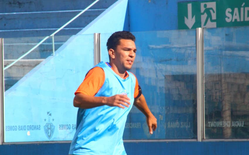 ​Edson Ratinho em treino do Paysandu  (Foto: Divulgação / Fernando Torres / Paysandu)