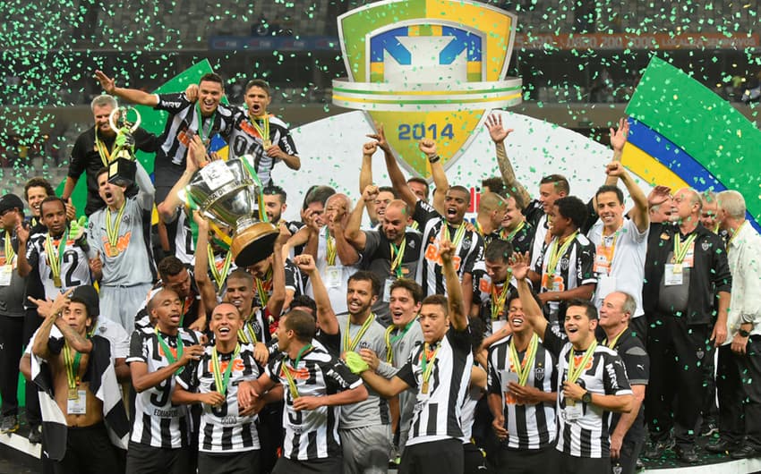 Em 2014, com gol de Diego Tardelli, Atlético venceu o Cruzeiro e faturou a Copa do Brasil. Rival lutava pela Tríplice Coroa
