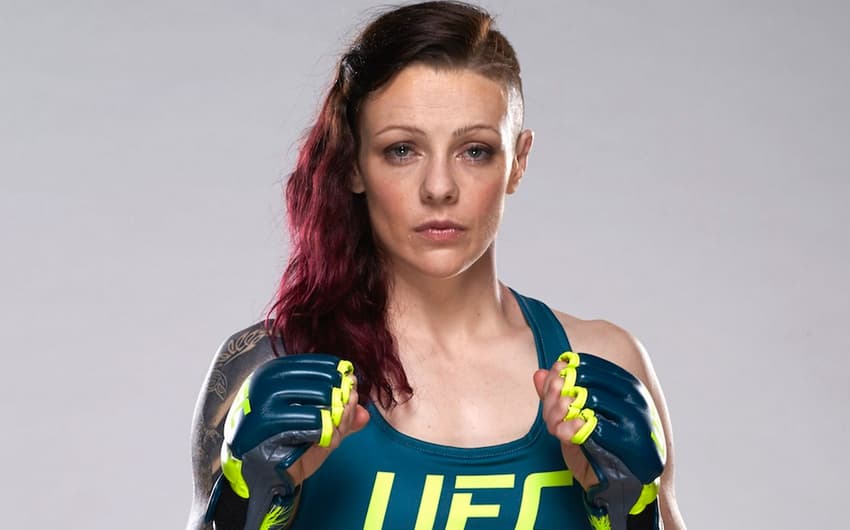 Joanne Calderwood é atleta do UFC desde dezembro de 2014