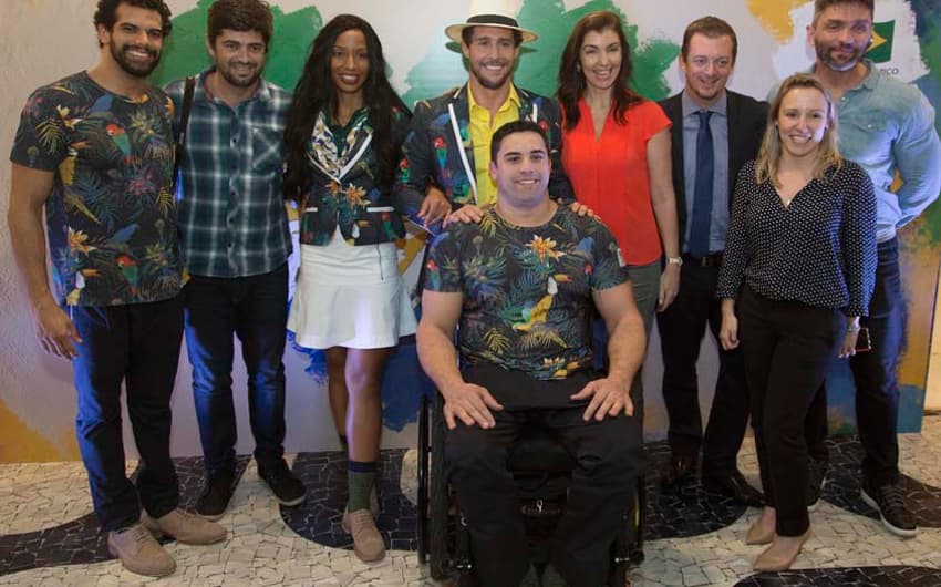 Veja os uniformes que o Brasil vestirá nas cerimônias dos Jogos Paralímpicos Rio-2016
