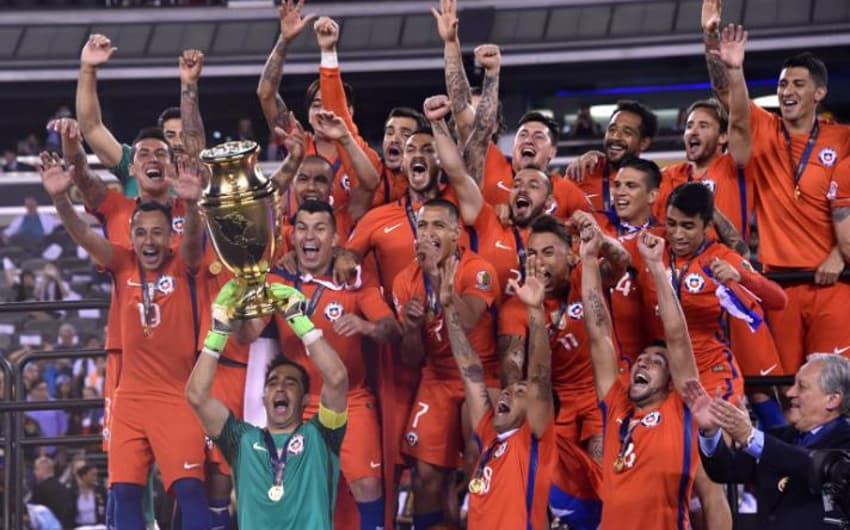 Veja as fotos da festa chilena após a Copa América