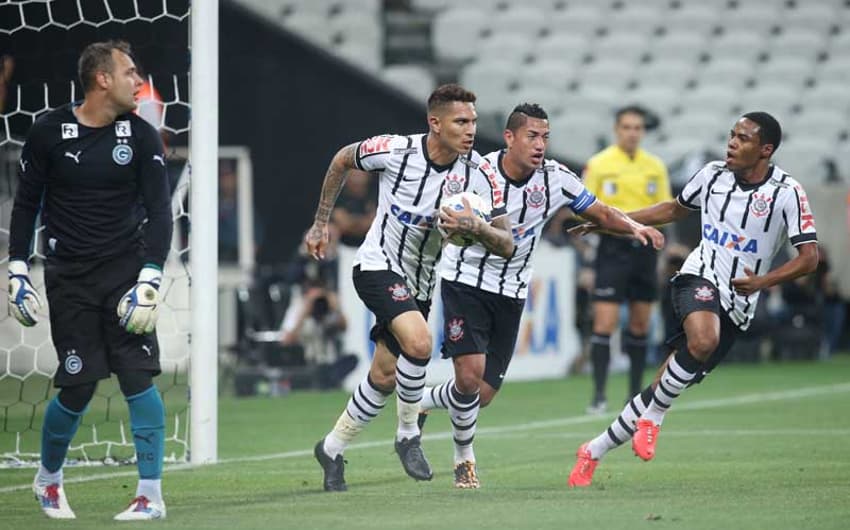 Em 2014, Corinthians abre lista de goleadas na Arena com um 5 a 2 sobre o Goiás, pelo Brasileirão