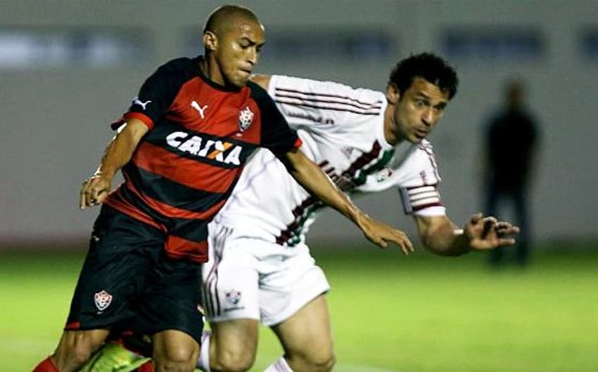 Último duelo: Vitória 3 x 1 Fluminense - (17/09/2014)<br>