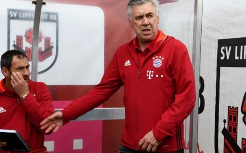 Bayern de Munique x Lippstadt - Carlo Ancelotti
