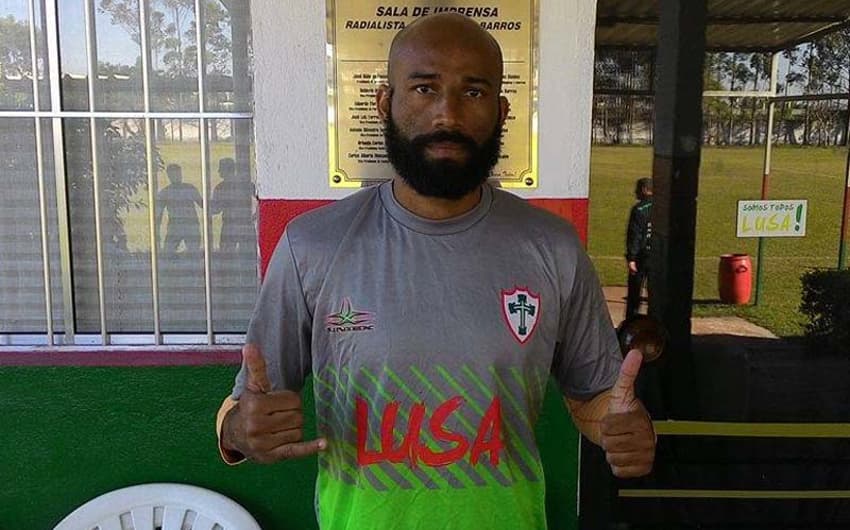 Atacante Nunes pode estrear nesta segunda-feira com a camisa camisa da Portuguesa (Foto: Felipe Higino/Portuguesa)
