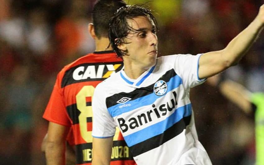 Sport x Grêmio - Pedro Geromel comemora gol