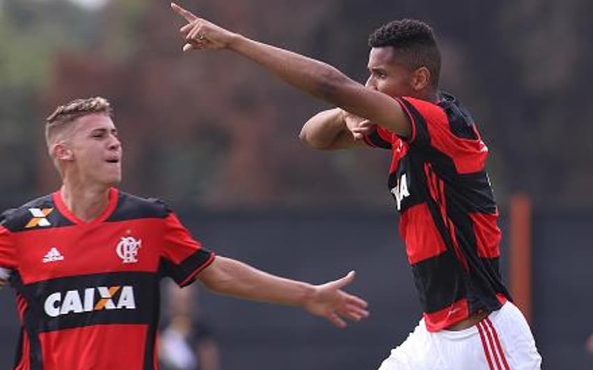 Flamengo venceu o Botafogo neste sábado (Divulgação)
