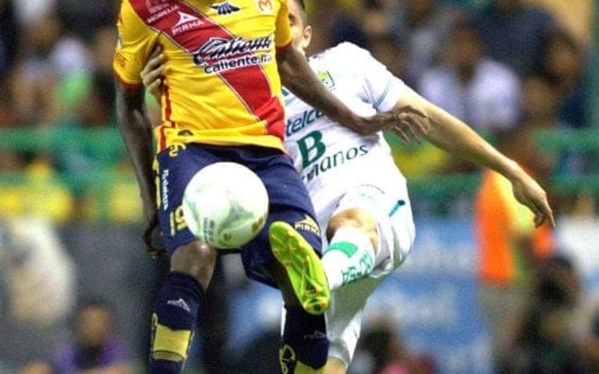 O meia colombiano Eisner Loboa foi contratado pelo América-MG junto ao mexicano Monarcas Morelia