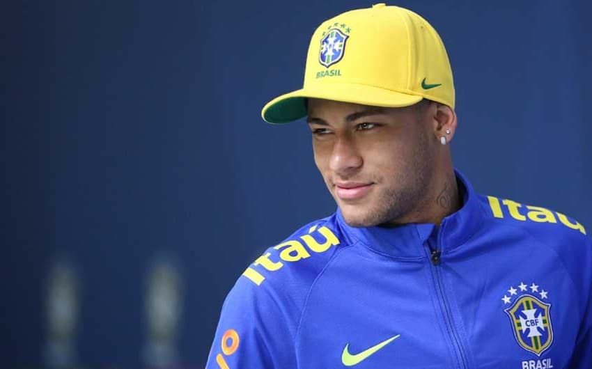 Atacante Neymar em entrevista coletiva na Granja Comary