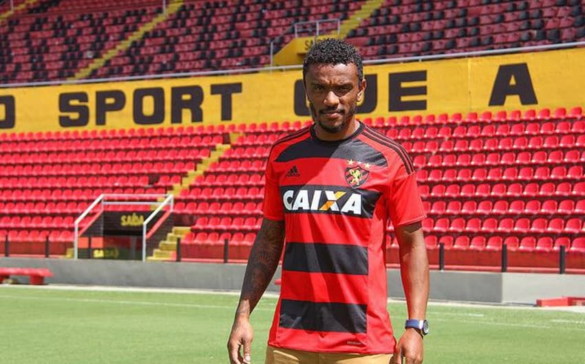 Paulo Roberto quer estrear com o pé direito pelo Sport (Crédito foto: Williams Aguiar/Sport Club Recife)