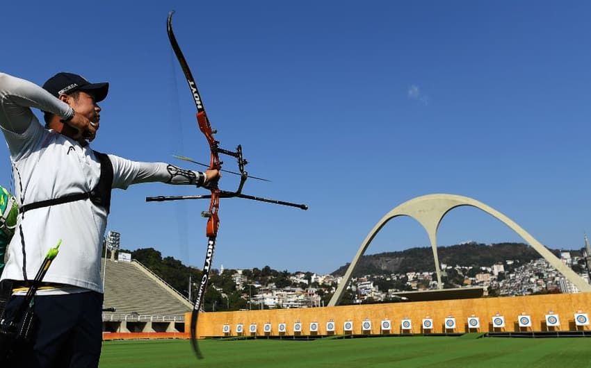 Competição de tiro com arco começou nesta sexta-feira (Foto: Jewel Samad/AFP)