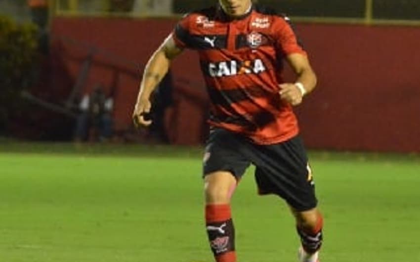 ​Euller durante jogo do Vitória na Série A do Brasileiro (Foto: Divulgação / EC Vitória)