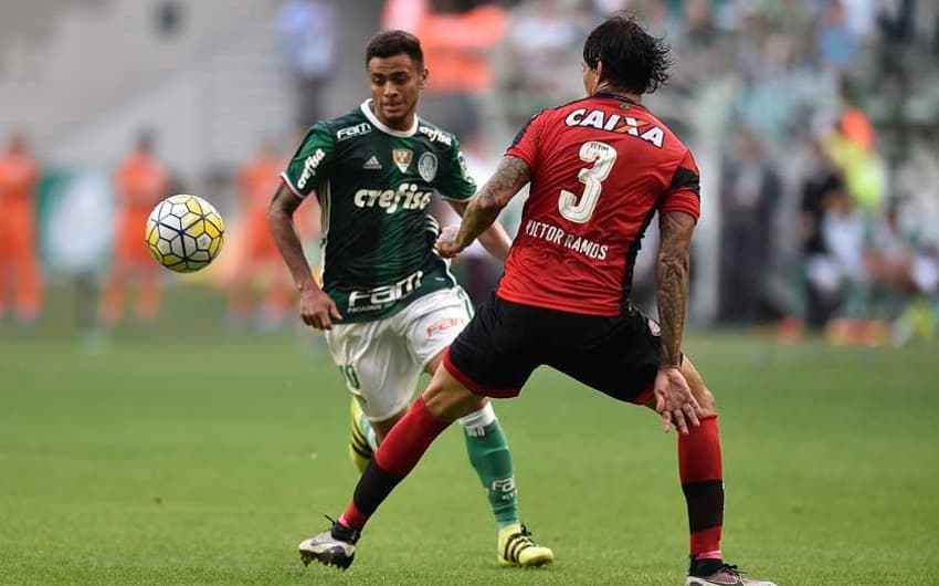 No primeiro turno, Palmeiras bateu o Vitória por 2 a 1 no Allianz Parque. Foi o primeiro jogo de Jailson no Brasileirão