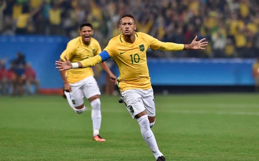 Brasil venceu a Colômbia por 2 a 0; o primeiro foi de Neymar