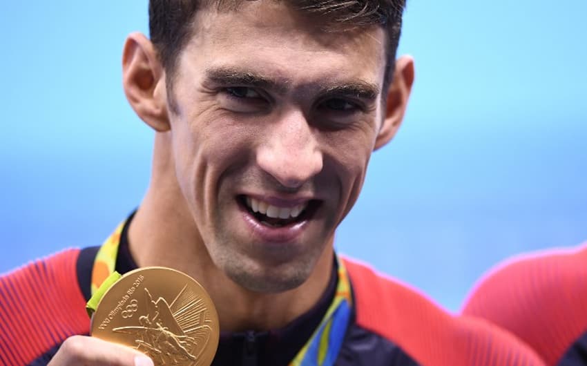 Michael Phelps encerrou sua carreira com o 23° ouro conquistado