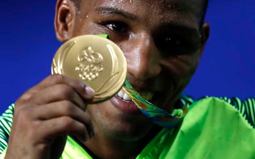 Robson Conceição levou o ouro do dia para o Brasil no boxe