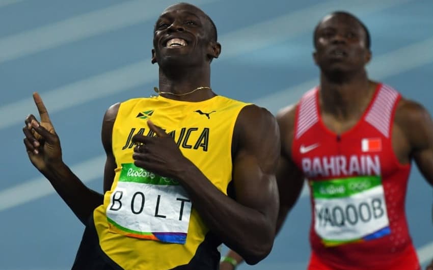 Usain Bolt se classificou para a final dos 200 m com seu melhor tempo no ano