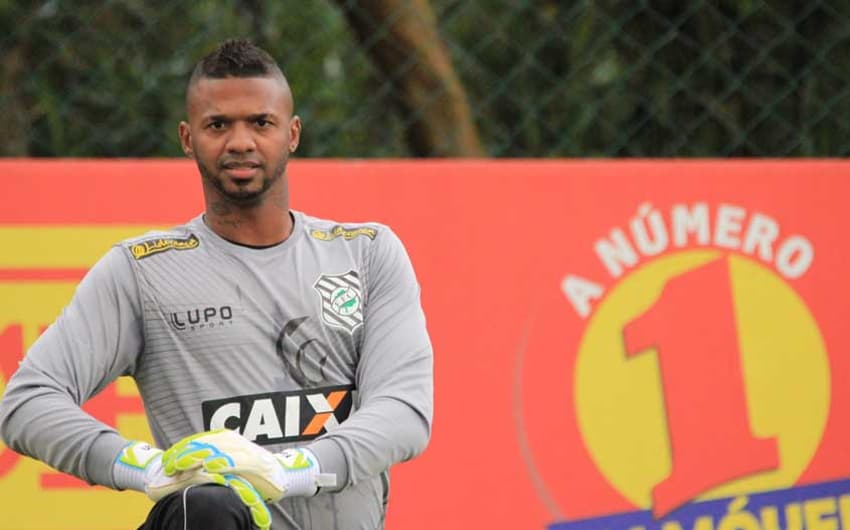 Felipe pode voltar ao futebol carioca