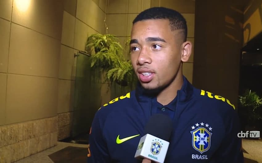 Gabriel Jesus fala sobre orgulho por estreia pela Seleção principal