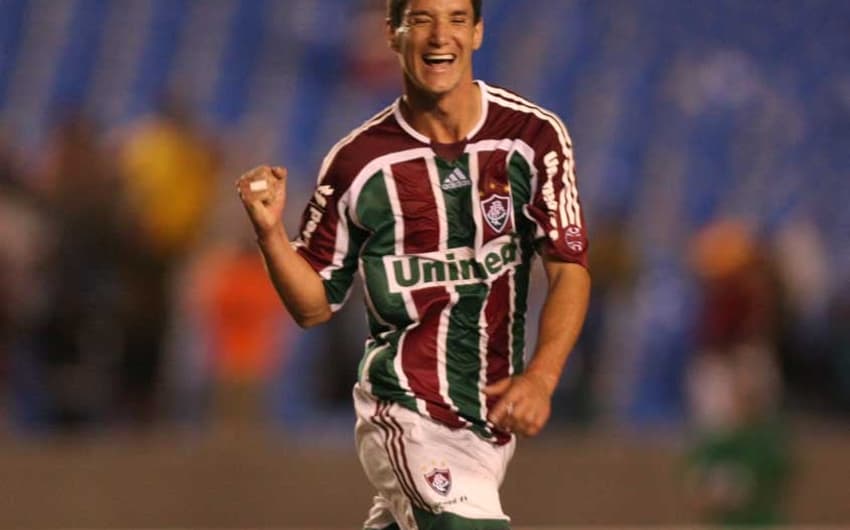 Fluminense - Thiago Neves comemorando gol