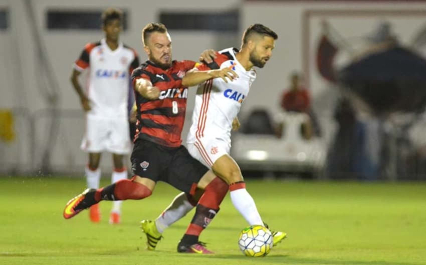 Flamengo superou o Vitória fora de casa