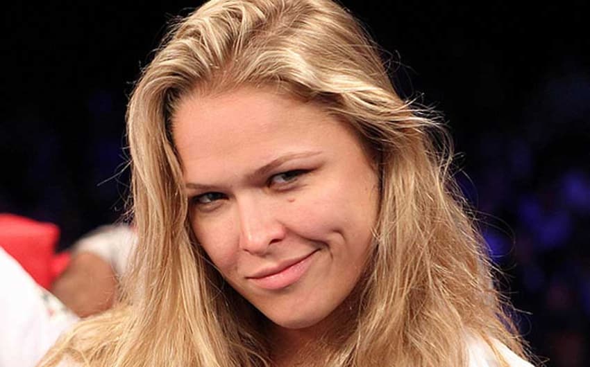 Ronda Rousey é ex-campeã do UFC