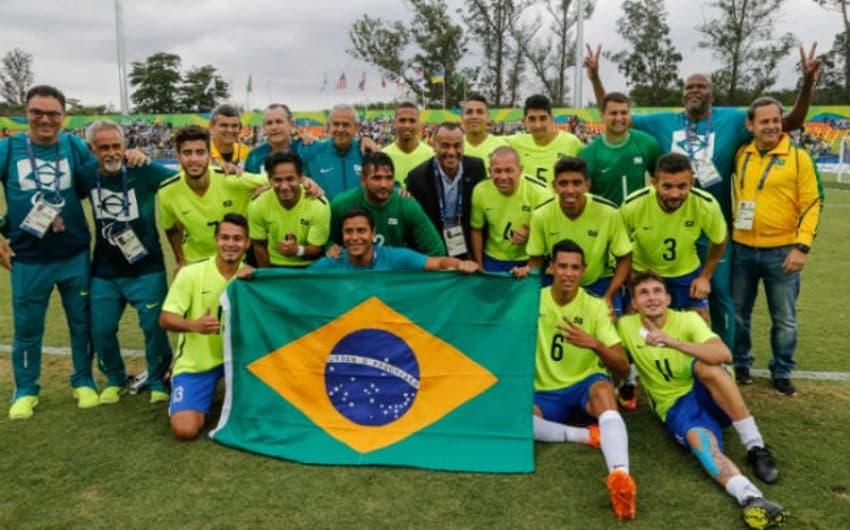 Dia 9 - O Brasil faturou o bronze no futebol de 7