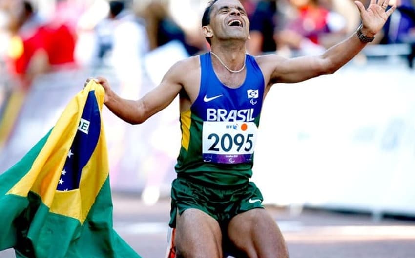 Tito Sena foi ouro na maratona em Londres (Foto: Divulgação/CPB)
