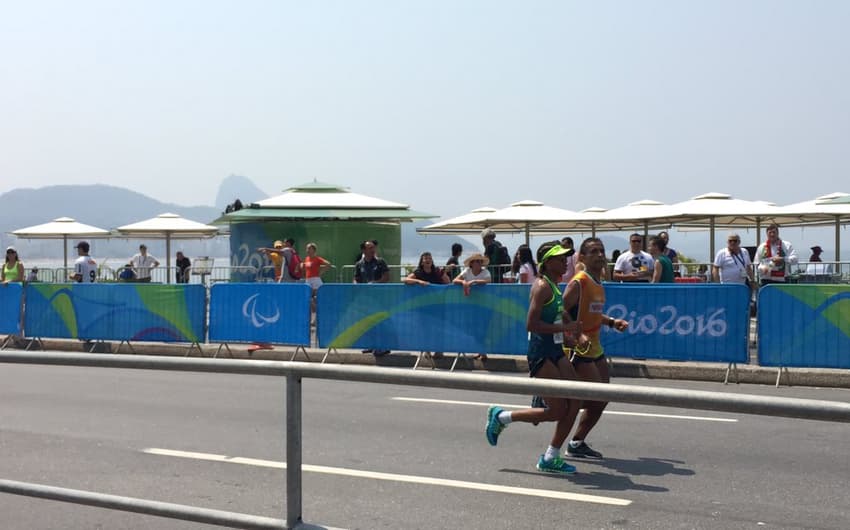 Edneusa de Jesus conquistou a medalha de bronze na maratona, neste domingo, no Rio de Janeiro (Foto: Reprodução/Twitter)