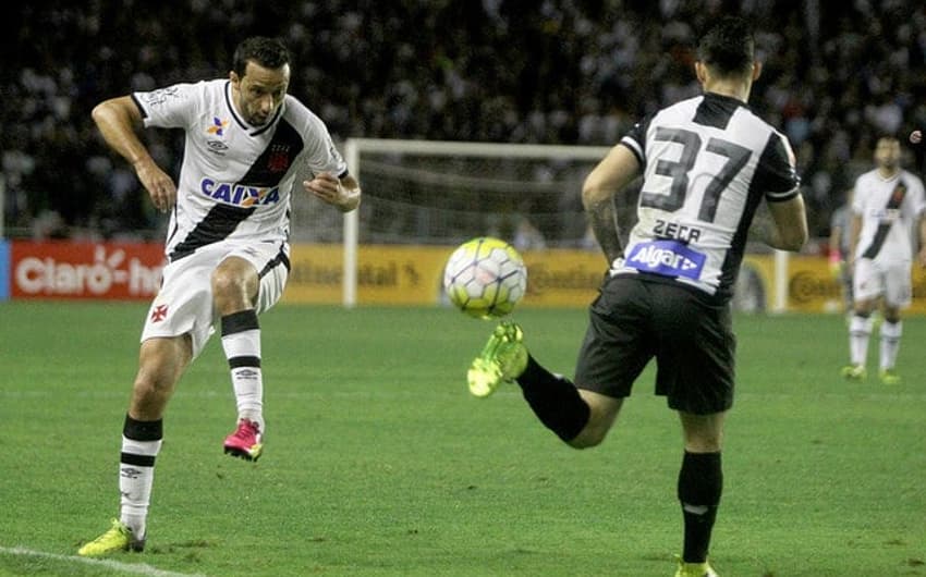 O último confronto entre as duas equipes aconteceu em 2015, e o Vasco venceu por 1 a 0, no Brasileiro, em São Januário, com gol de Nenê