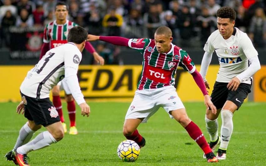 Corinthians x Fluminense - Wellington, Fagner