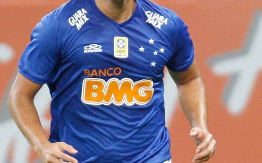 Artilheiro Marcelo Moreno, destaque da seleção boliviana e do Changchun Yatai, da China, já defendeu Vitória, Flamengo, Grêmio e Cruzeiro