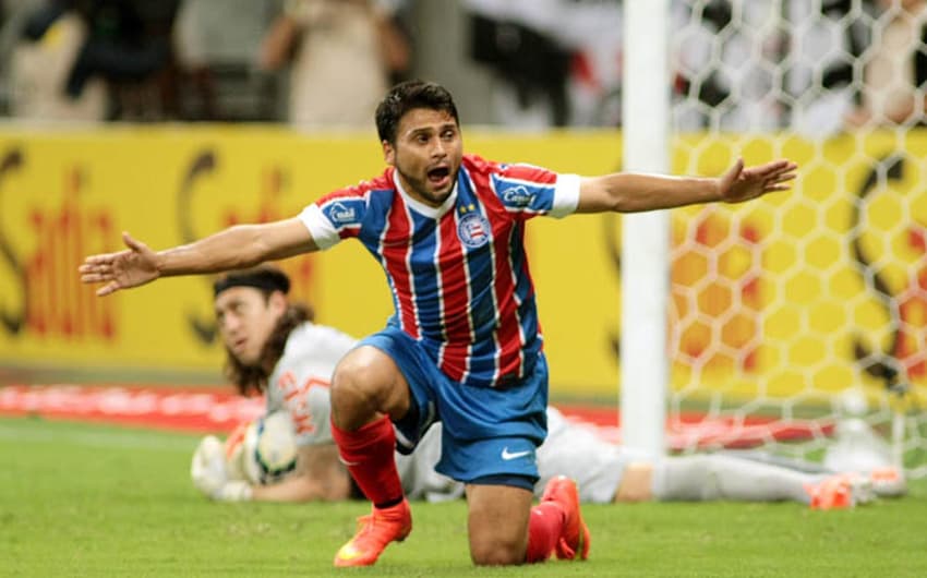 Primo de Messi, Maxi Biancucchi jogou pelo Flamengo, Vitória e Bahia. Atualmente está no Olimpia do Paraguai