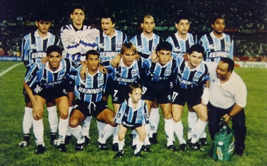 Grêmio: 11 semifinais (campeão em 1989, 1994, 1997 e 2001)