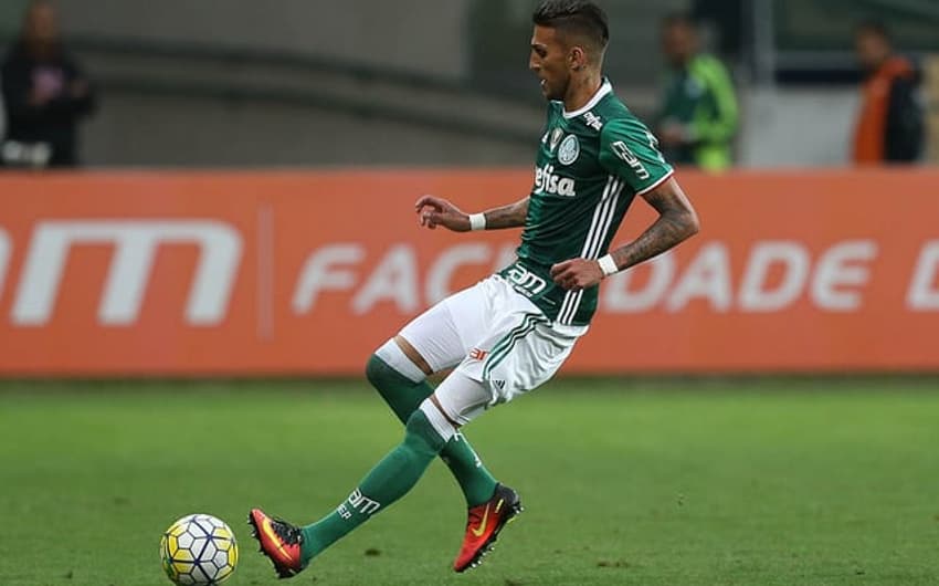 Rafael Marques em ação pelo Palmeiras