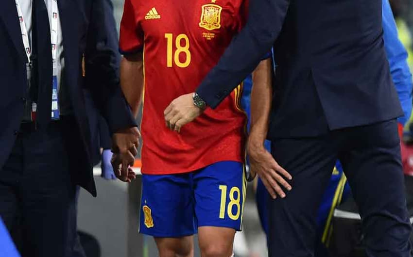 Jordi Alba sofreu lesão na coxa esquerda