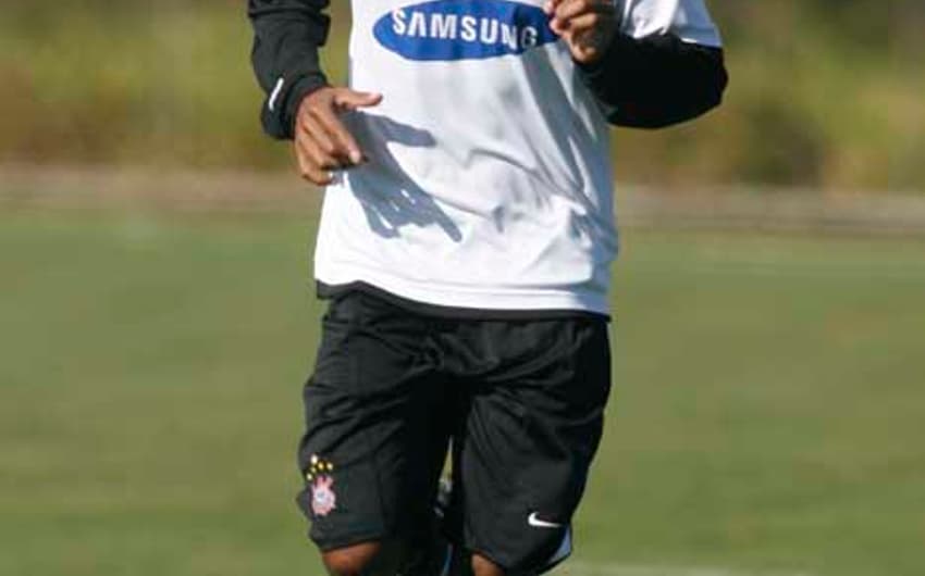 Coelho ganhou dois títulos como jogador do Corinthians