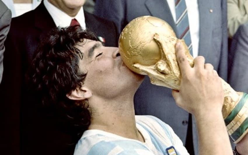 1986 (alternativo) - Maradona (Napoli)