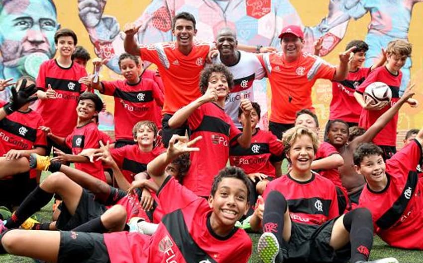 Flamengo promove nova edição de colônia de férias (Divulgação)