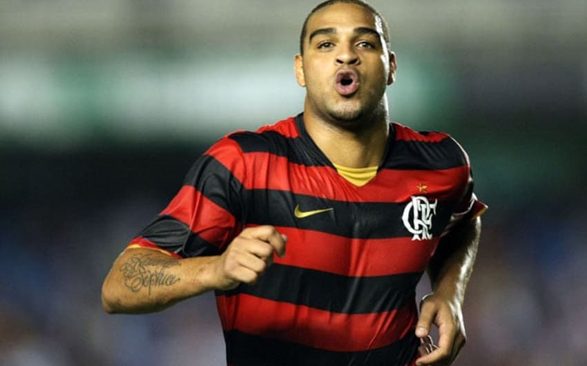 Adriano conquistou o Campeonato Brasileiro de 2009 pelo Flamengo ao lado de Léo Moura