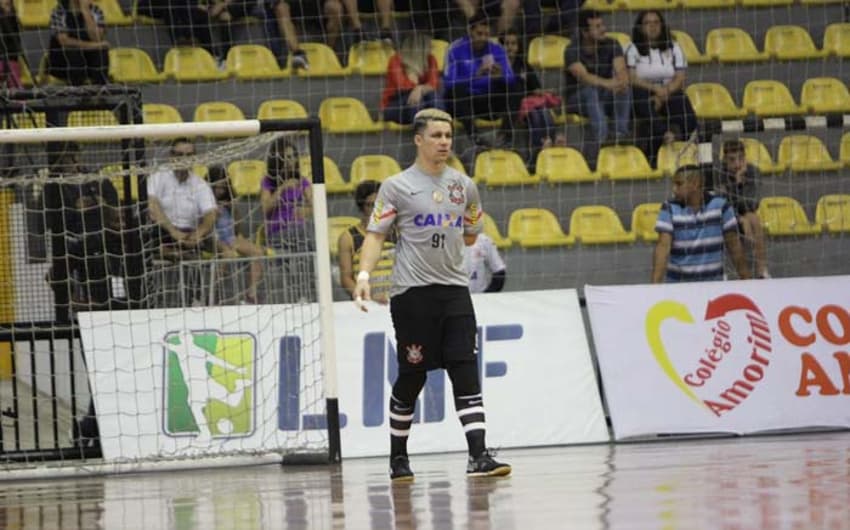 Guitta, goleiro do Timão e da Seleção Brasileira de futsal, perdeu nesta segunda-feira seu filho Enrico, de apenas dois anos