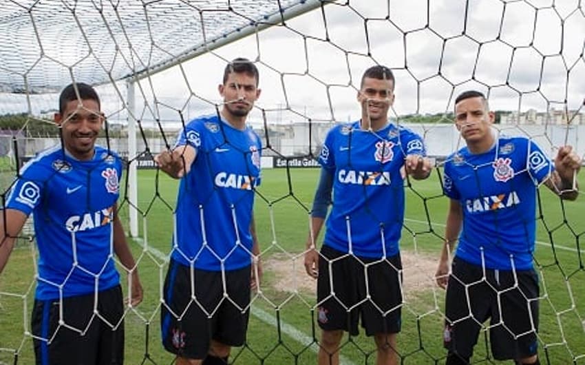 Quarteto defensivo do Corinthians