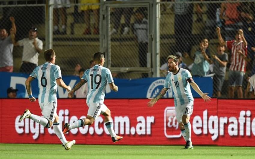 Messi - Argentina x Colômbia