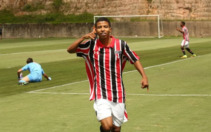 Marquinhos Cipriano se tornou artilheiro do Paulistão Sub-17 com 21 gols