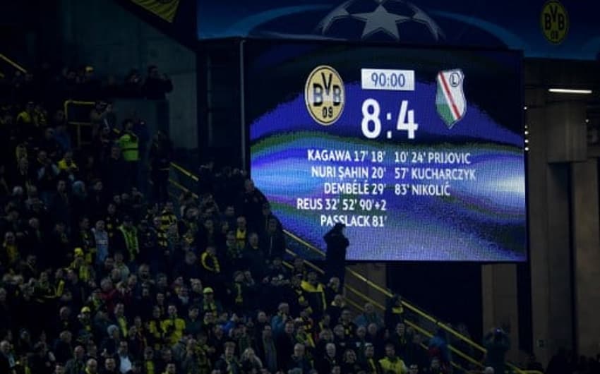8 a 4 - Borussia Dortmund x Legia Varsóvia