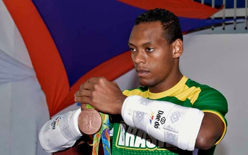 Maicon Andrade volta a competir após medalha no Rio por pontos no ranking de 2017
