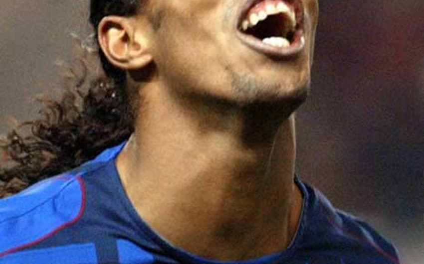 Já em 2006 Ronaldinho Gaúcho, novamente o melhor brasileiro, ficou em terceiro lugar