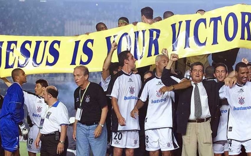 Corinthians, nos pênaltis, foi o primeiro campeão no formato que incluiu todos continentes. Final com o Vasco&nbsp;